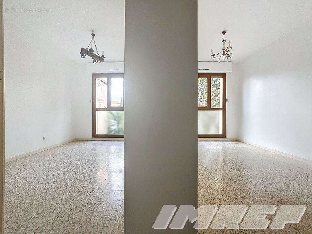 Appartement à MARSEILLE-8E