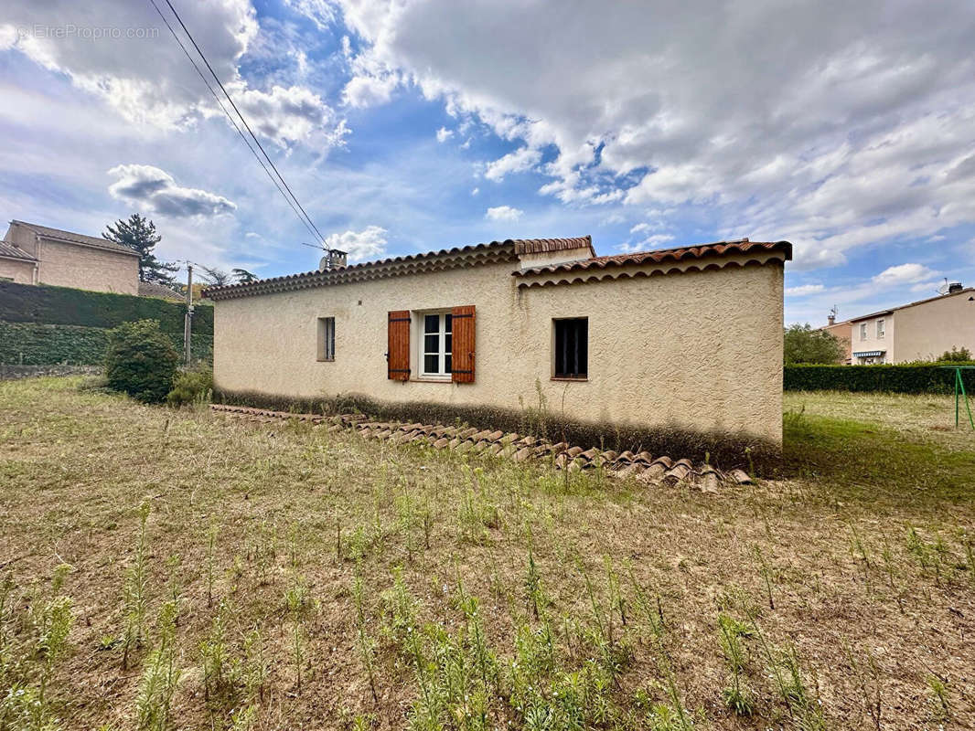 Maison à VAISON-LA-ROMAINE