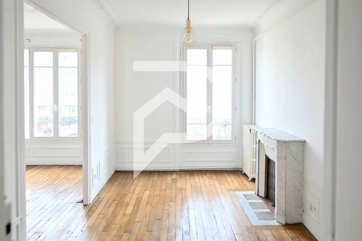 Appartement à SURESNES