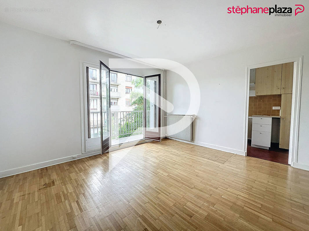 Appartement à SURESNES