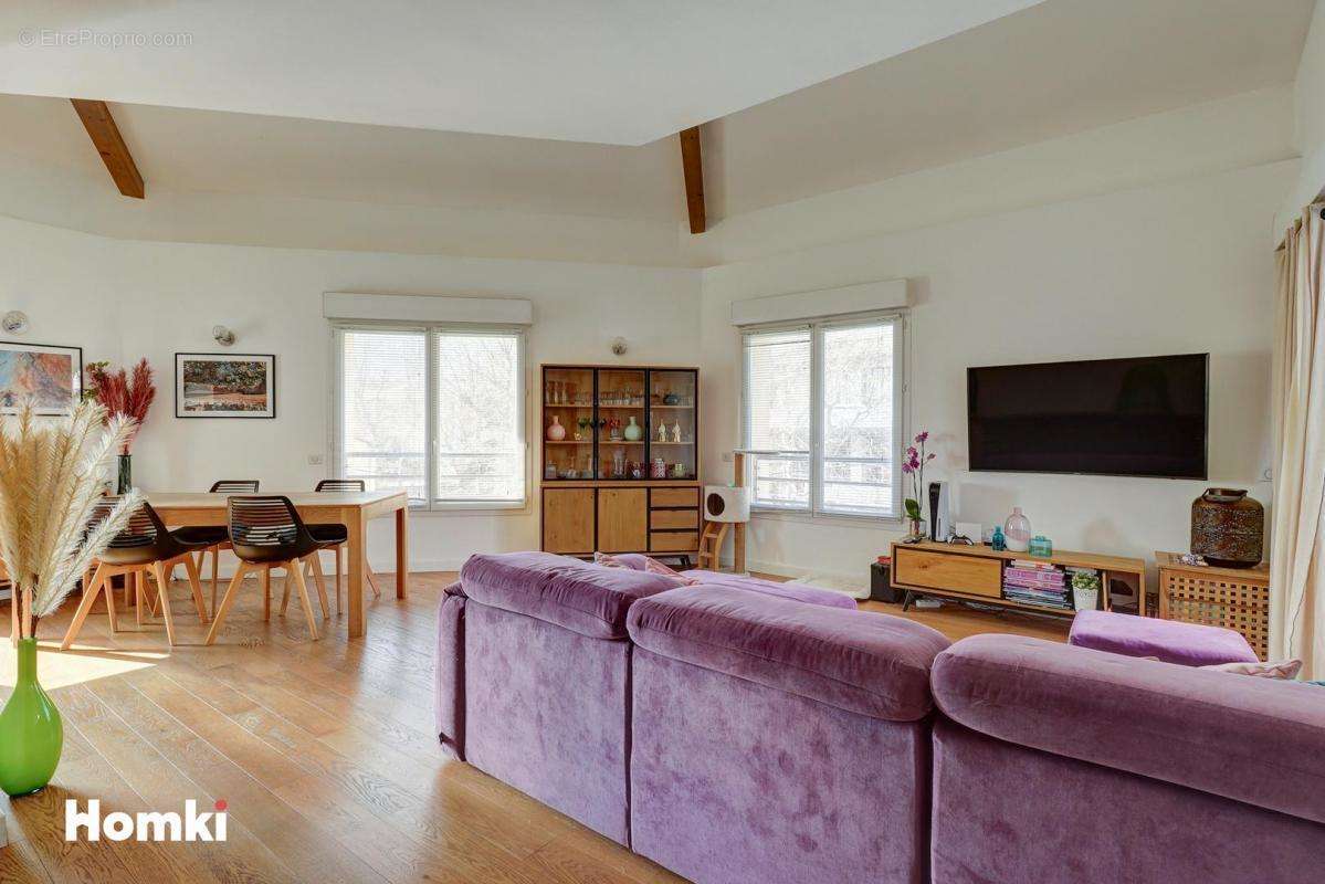 Appartement à MARSEILLE-8E