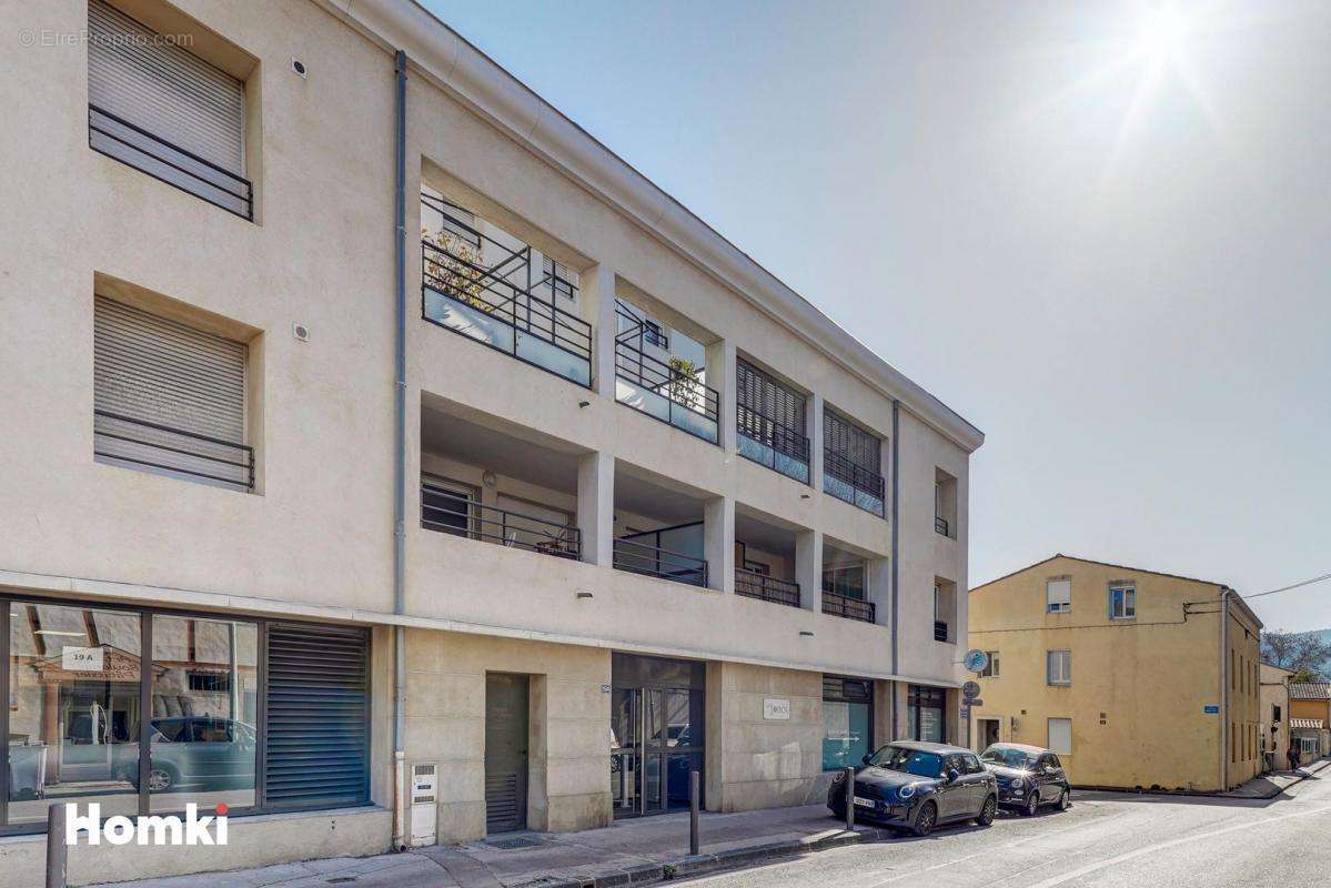 Appartement à MARSEILLE-8E