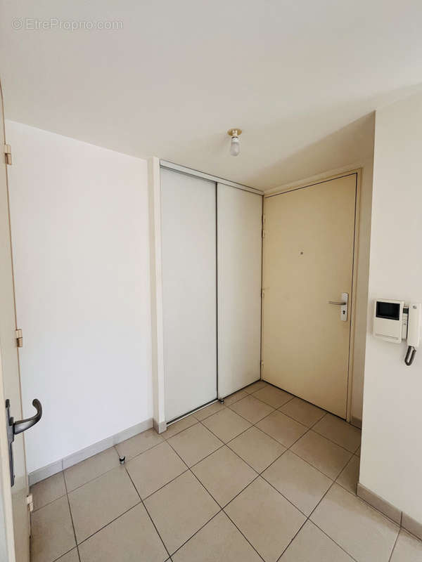 Appartement à MARSEILLE-12E