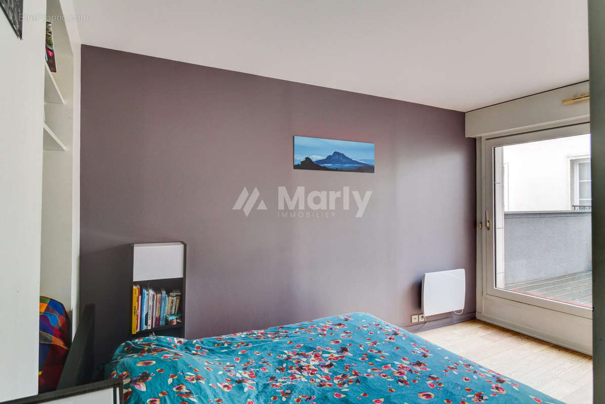 Chambre avec terrasse - Appartement à LEVALLOIS-PERRET