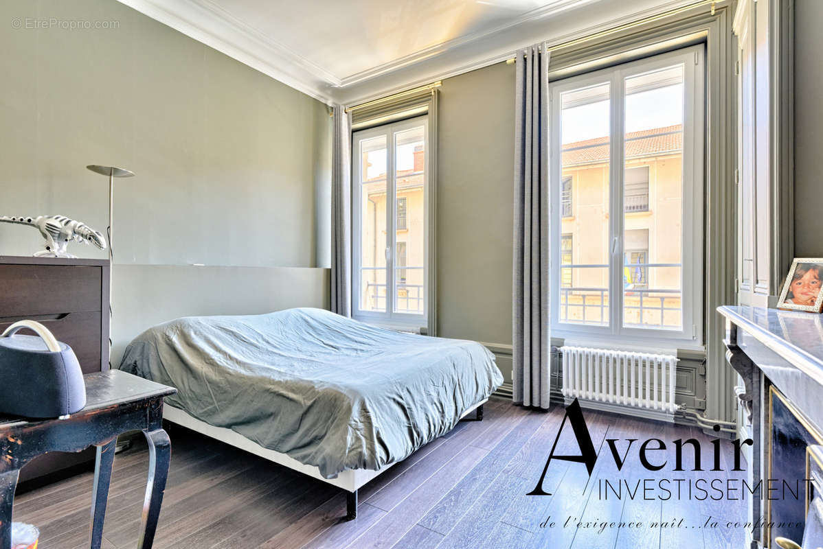 Appartement à LYON-6E