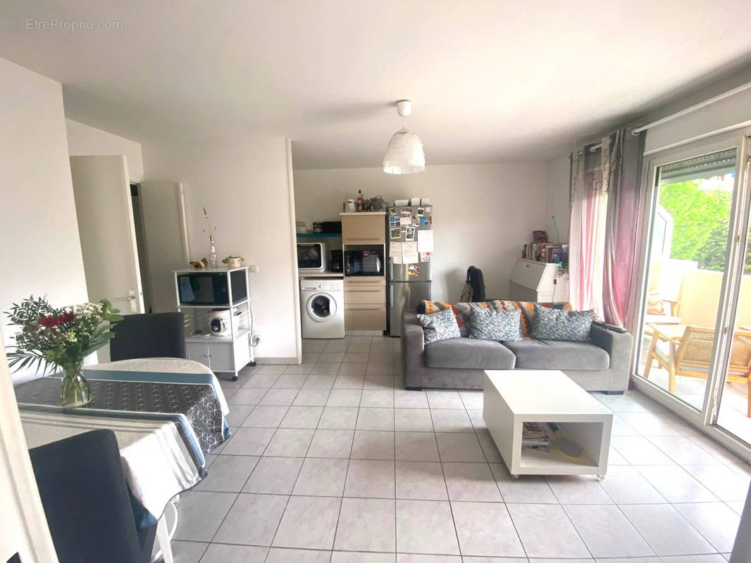 Appartement à HYERES