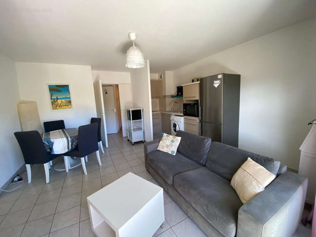 Appartement à HYERES