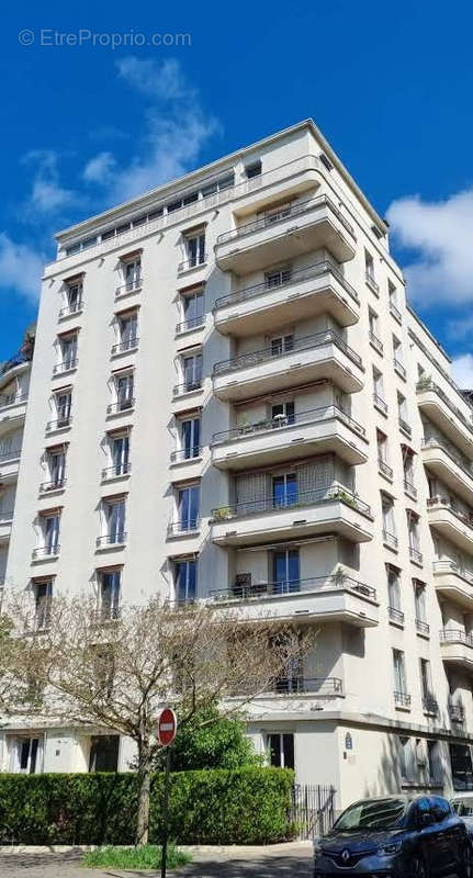 Appartement à PARIS-15E