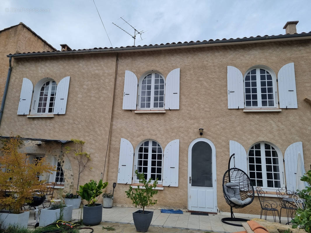 Maison à CHATEAU-ARNOUX-SAINT-AUBAN