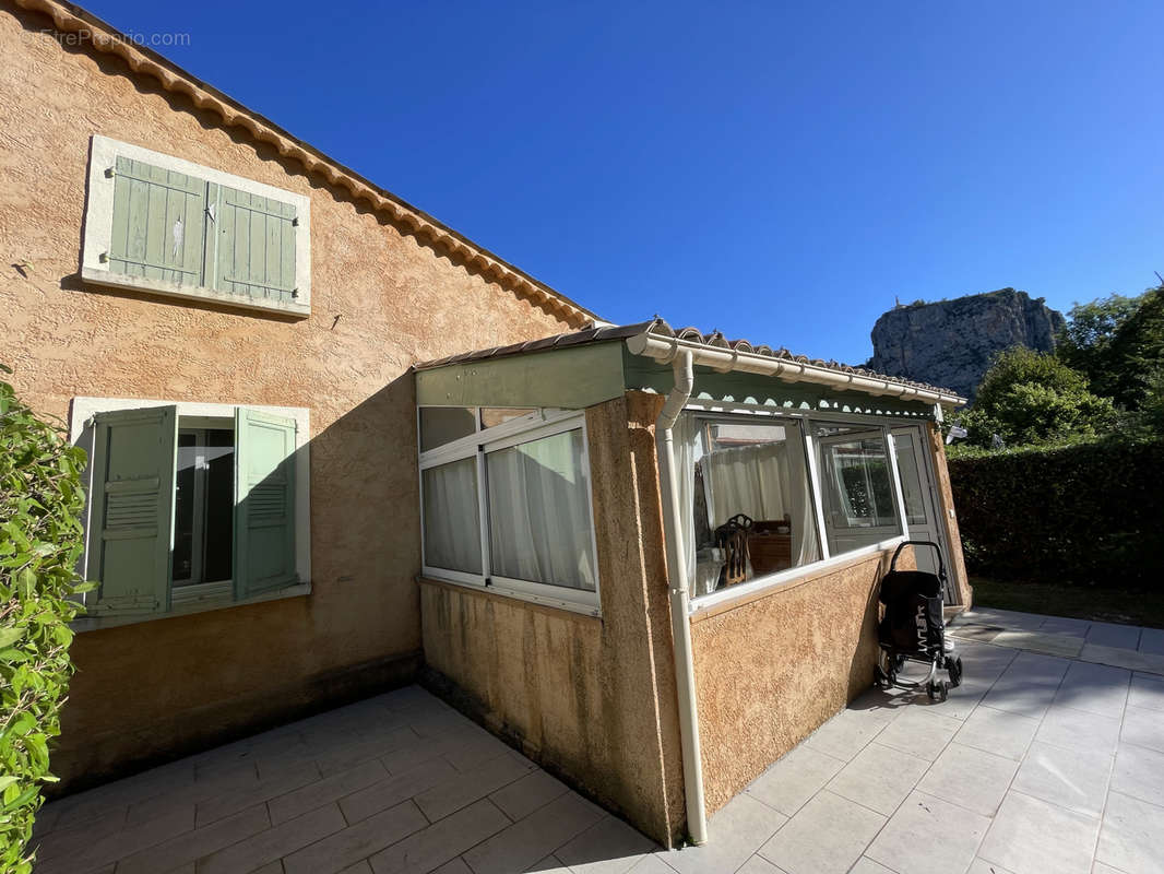 Maison à CASTELLANE