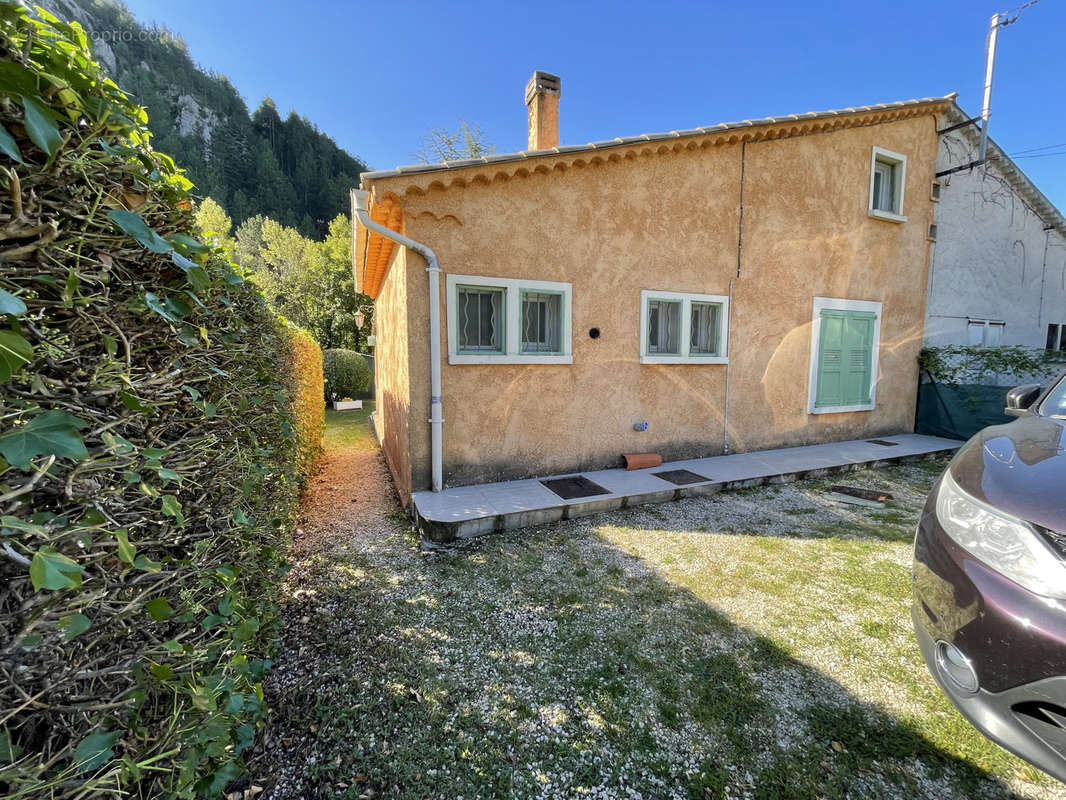 Maison à CASTELLANE