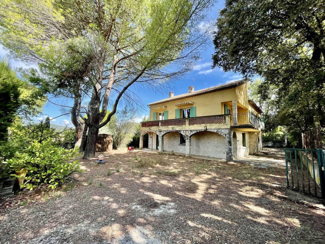 Maison à VAISON-LA-ROMAINE