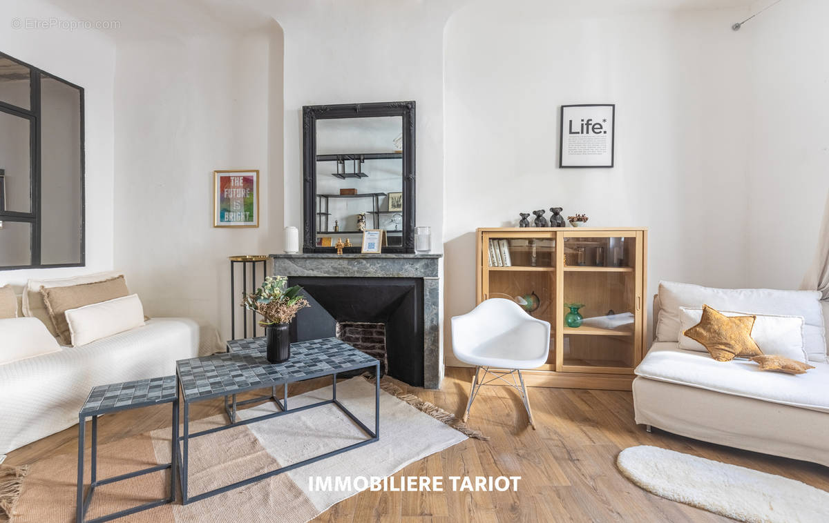 Appartement à MARSEILLE-7E