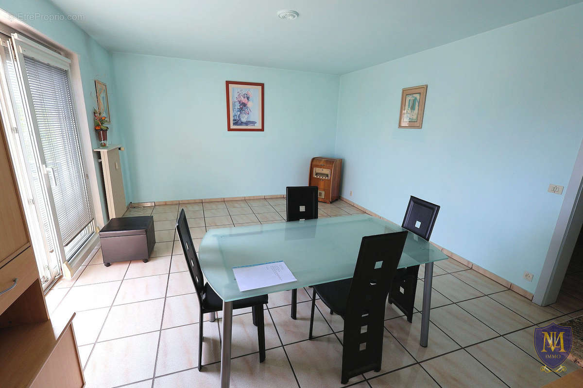 Appartement à HUNINGUE