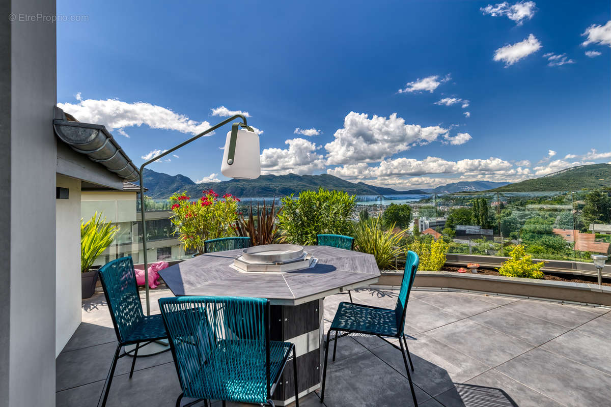 Appartement à AIX-LES-BAINS