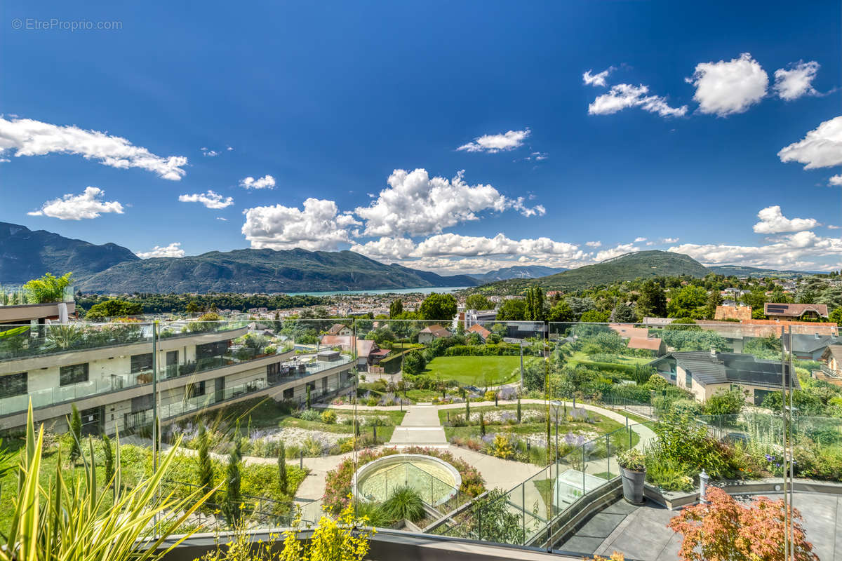 Appartement à AIX-LES-BAINS