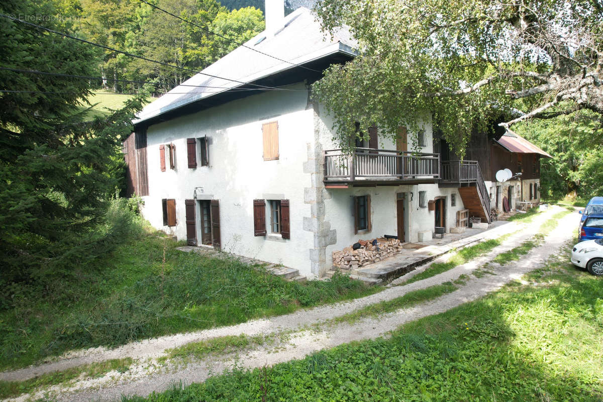 Maison à AILLON-LE-JEUNE