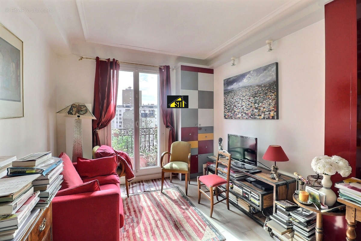 Appartement à PARIS-14E