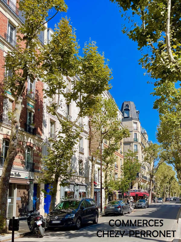 Appartement à NEUILLY-SUR-SEINE