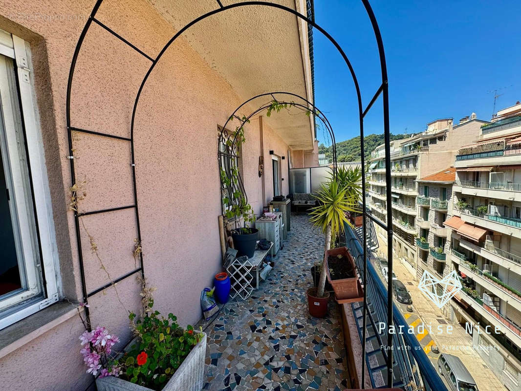 Appartement à NICE