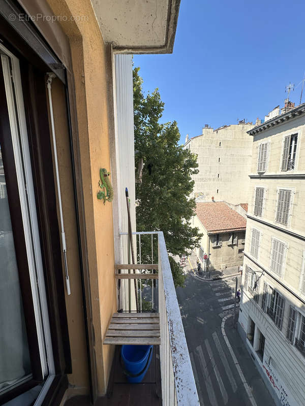 Appartement à MARSEILLE-1E