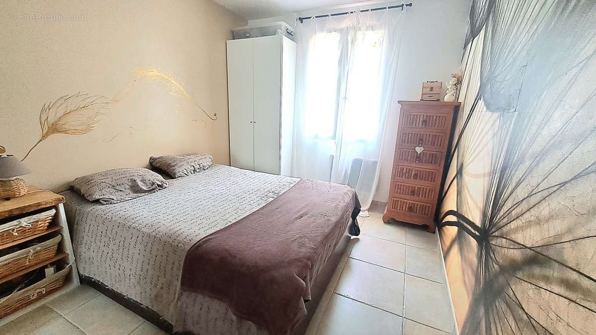 Appartement à LA TOUR-D&#039;AIGUES