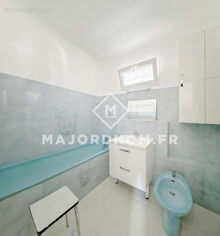 Appartement à MARSEILLE-8E