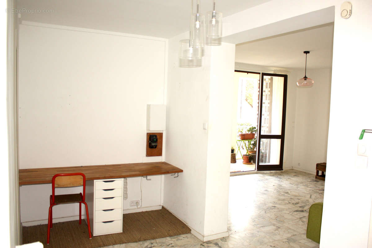 Appartement à MARSEILLE-8E