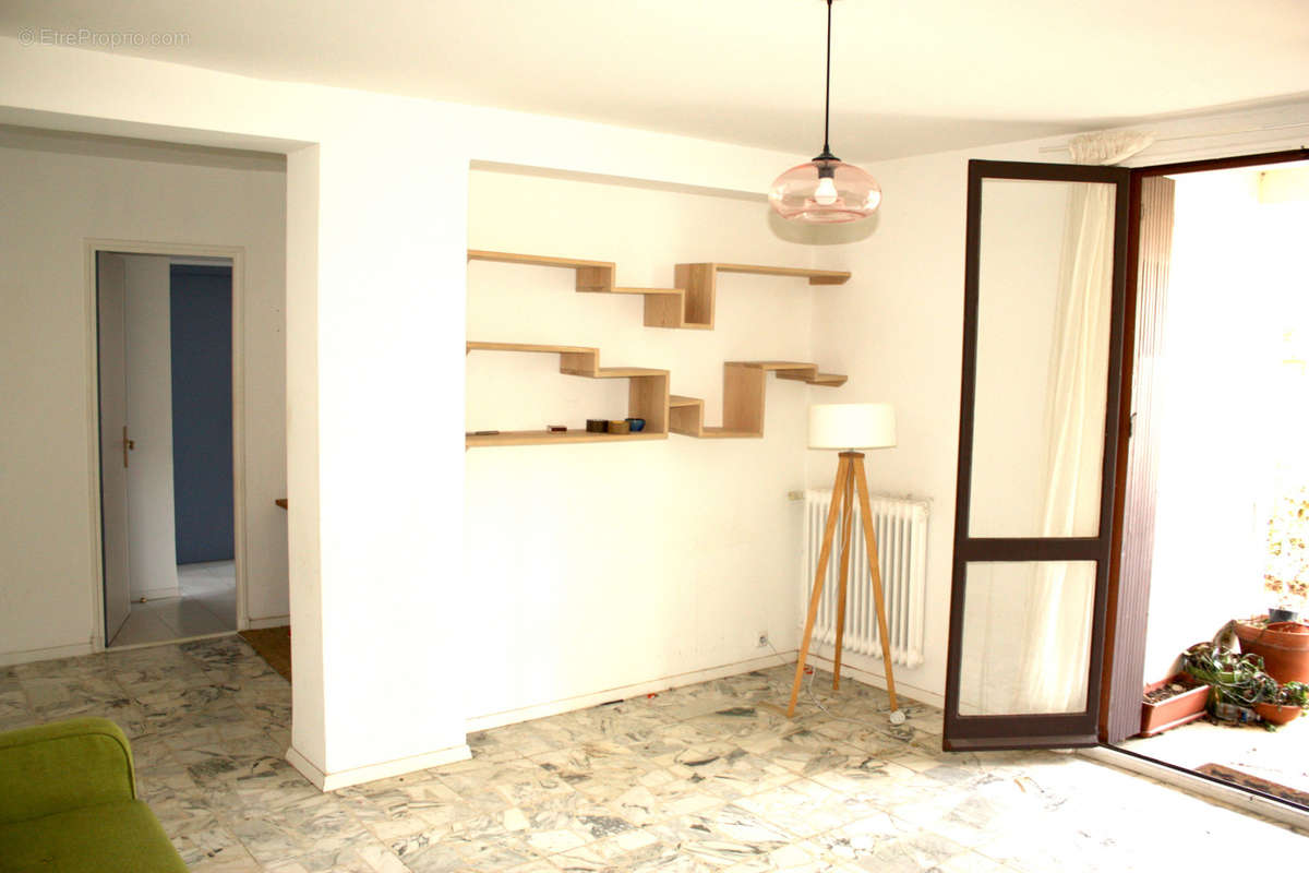 Appartement à MARSEILLE-8E