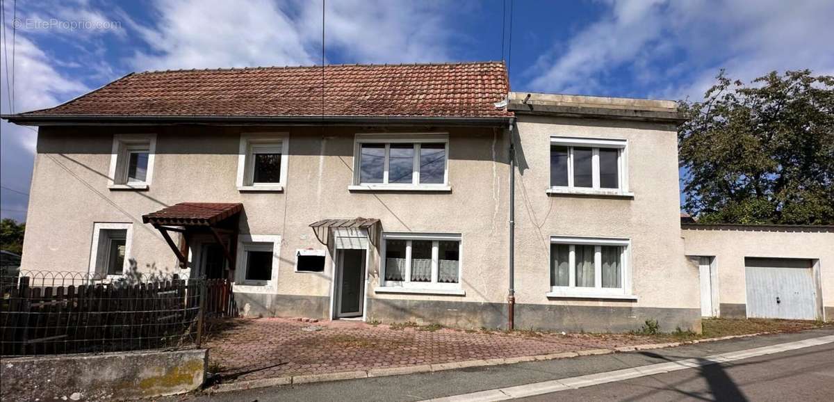 Maison à FECHE-L&#039;EGLISE