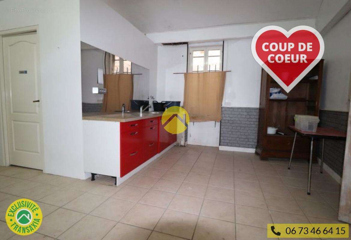 Appartement à BOURBON-L&#039;ARCHAMBAULT