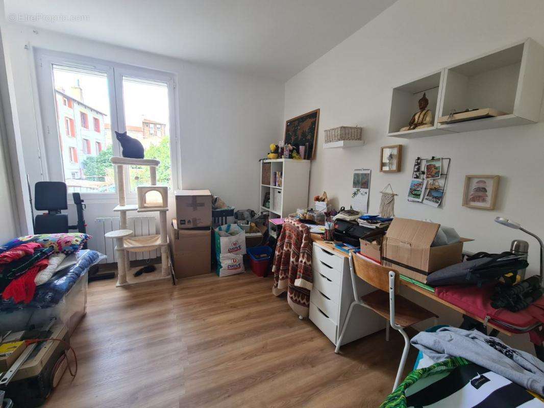 Appartement à SAINT-ETIENNE