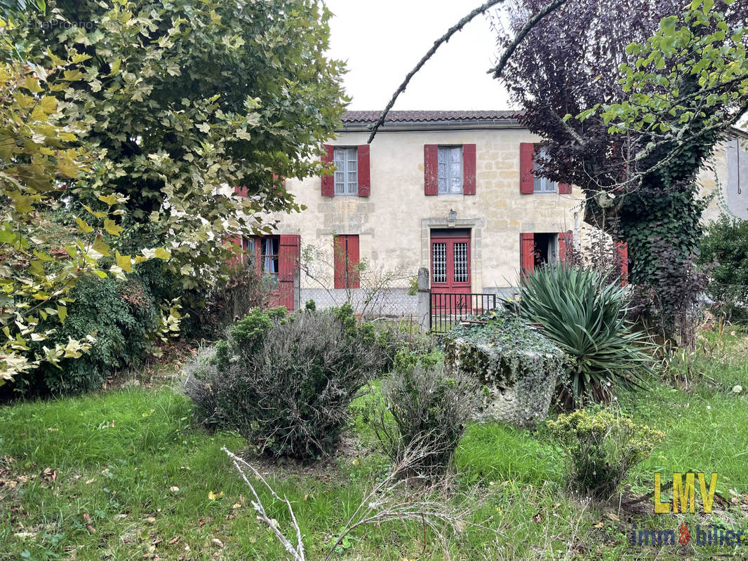 Maison à CASTILLON-LA-BATAILLE