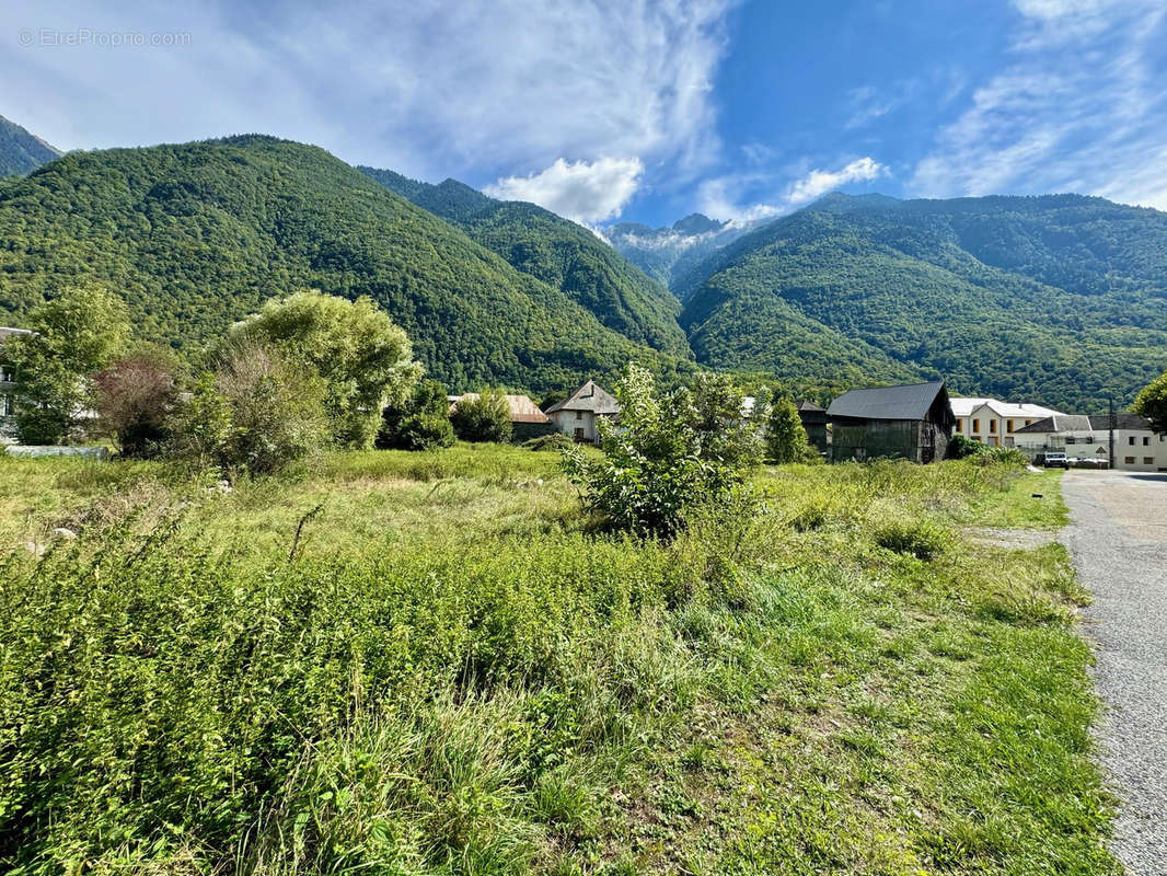 Terrain à EPIERRE