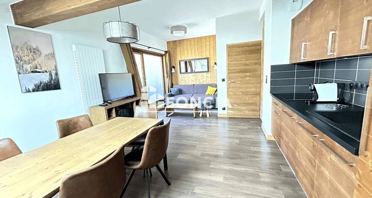 Appartement à HAUTELUCE