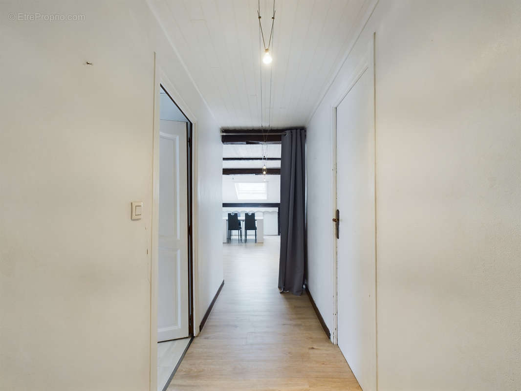 Appartement à AIX-LES-BAINS