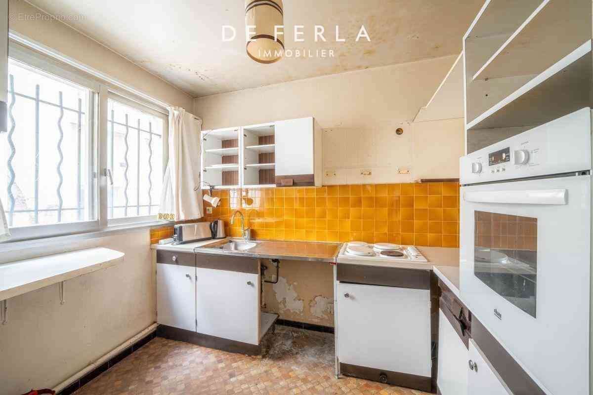 Appartement à PARIS-15E