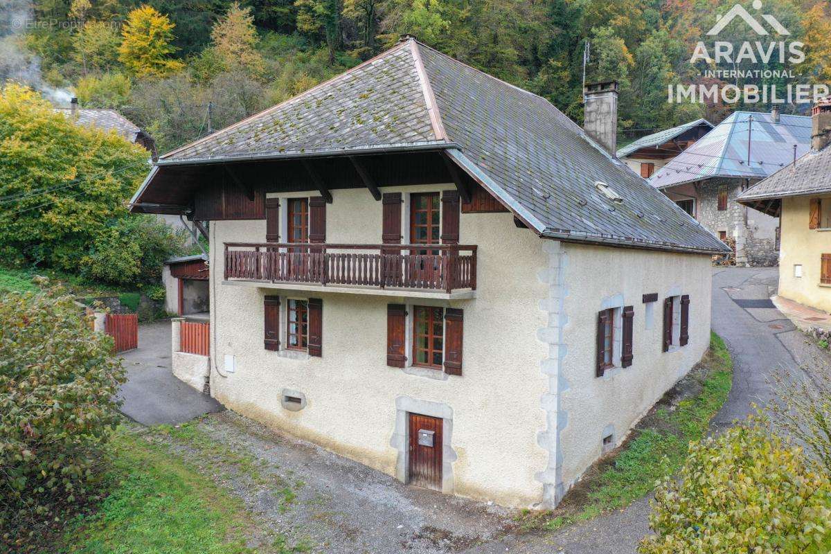 Maison à FAVERGES