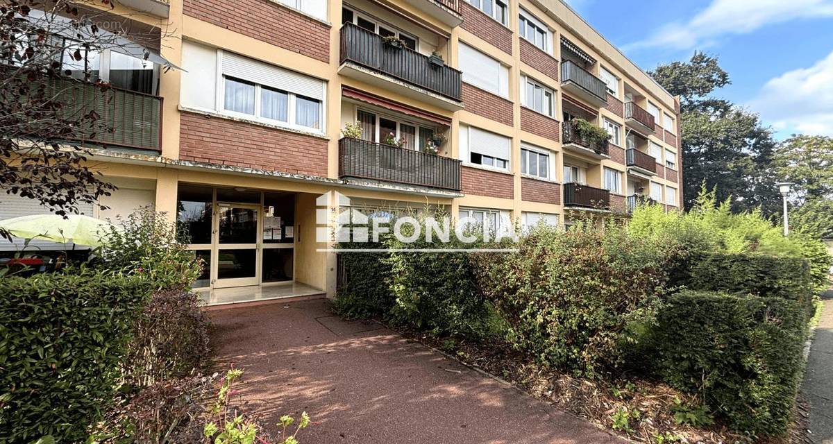 Appartement à VERNEUIL-SUR-SEINE