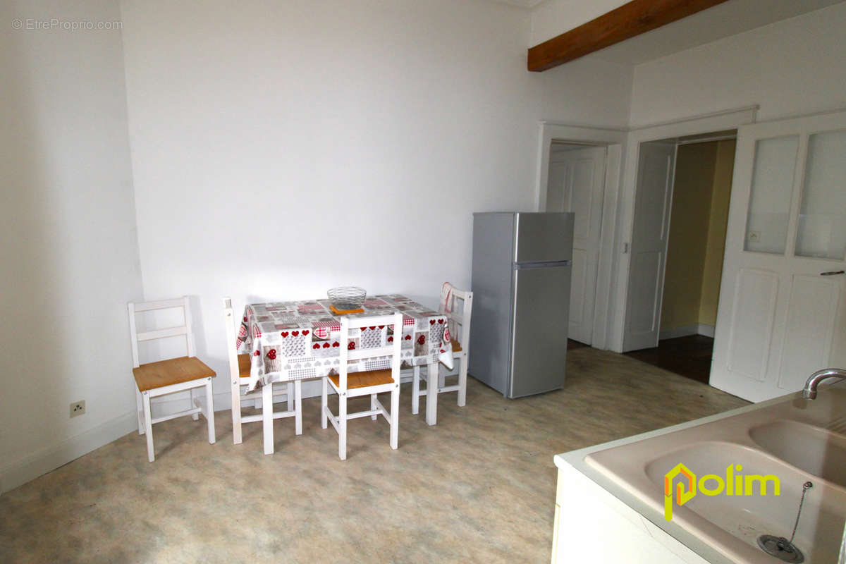 Appartement à THIAUCOURT-REGNIEVILLE