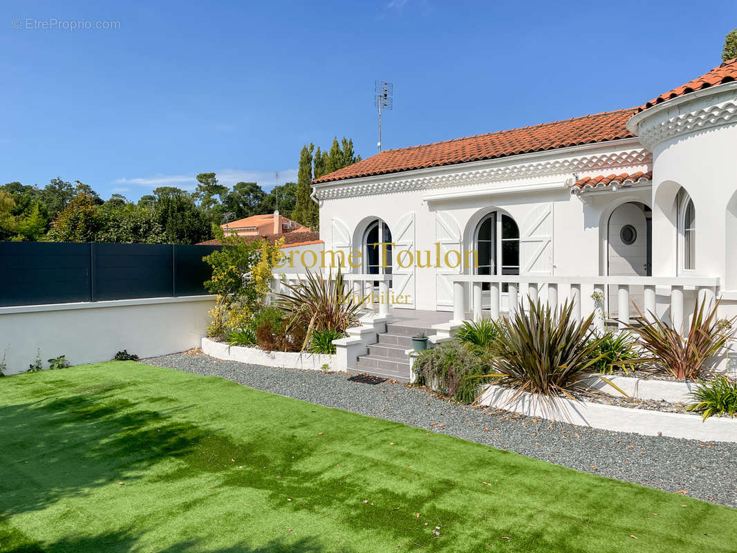 Maison à SAINT-PALAIS-SUR-MER