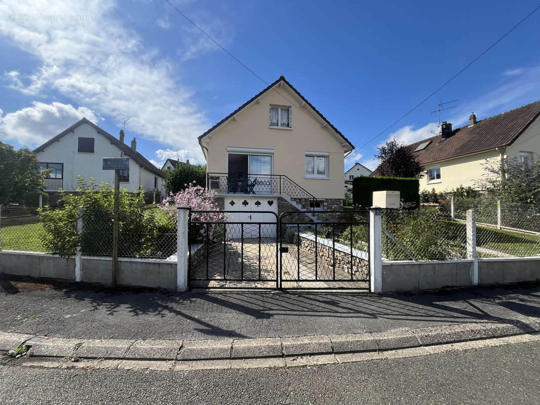 Maison à BLANGY-SUR-BRESLE