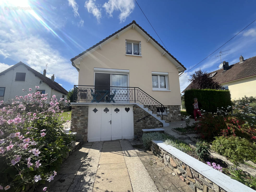 Maison à BLANGY-SUR-BRESLE