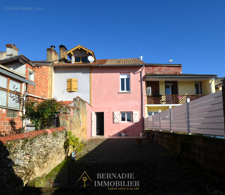 Maison à AIRE-SUR-L&#039;ADOUR