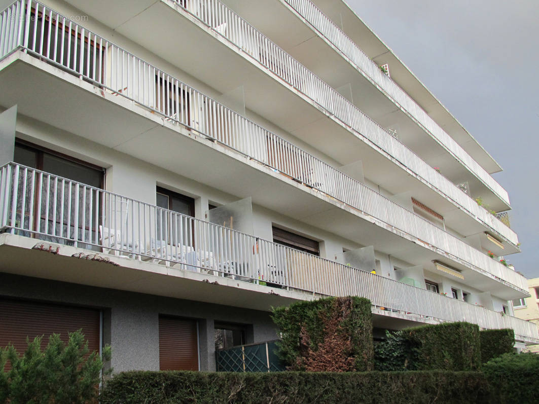 Appartement à RUEIL-MALMAISON