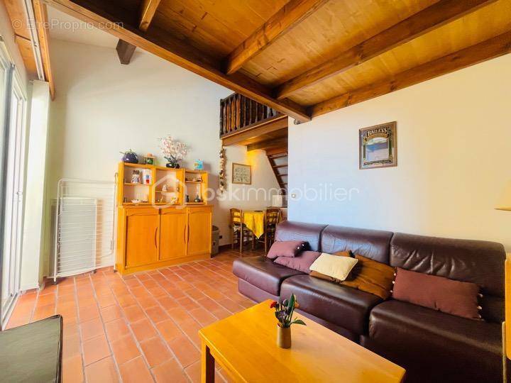 Appartement à VILLENEUVE-LOUBET