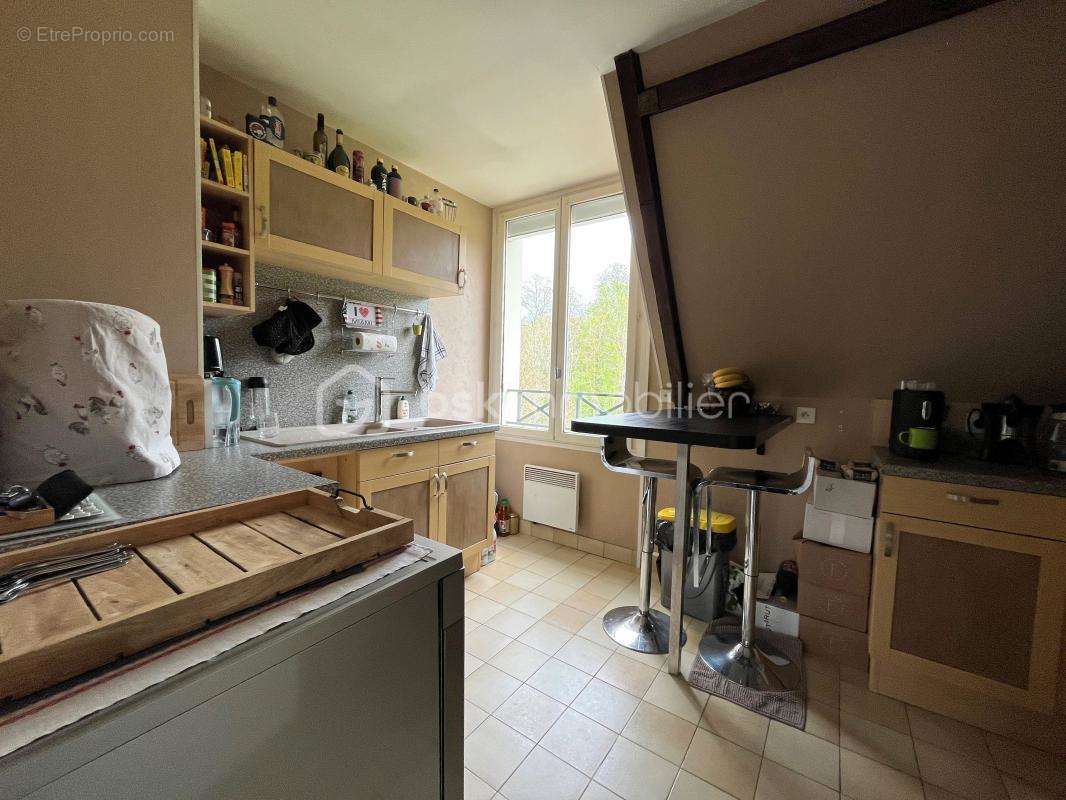 Appartement à NOISY-SUR-ECOLE