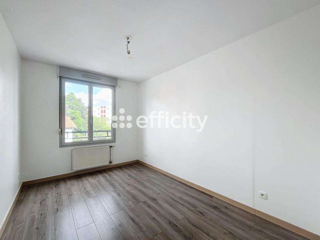 Appartement à LYON-5E