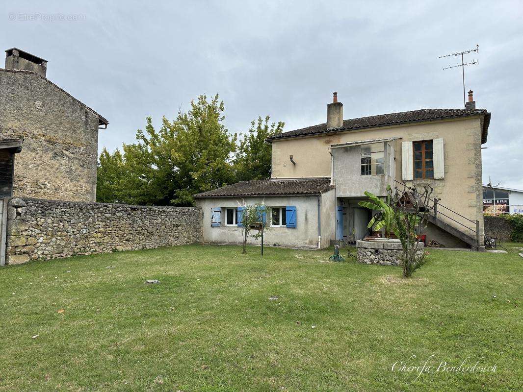 Appartement à BEGUEY