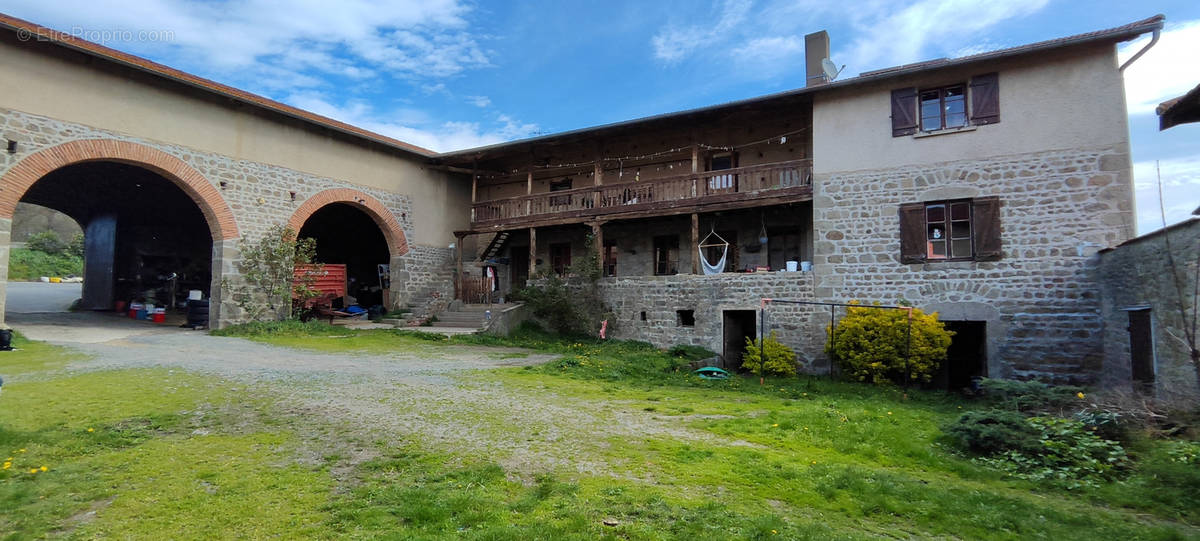 Maison à SAINTE-FOY-L&#039;ARGENTIERE